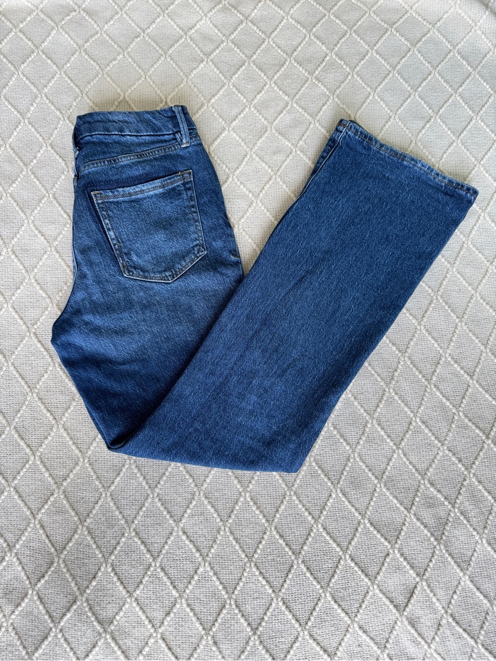 Good American Women's Medium Blue Bootcut Jeans - Picture 6 of 10